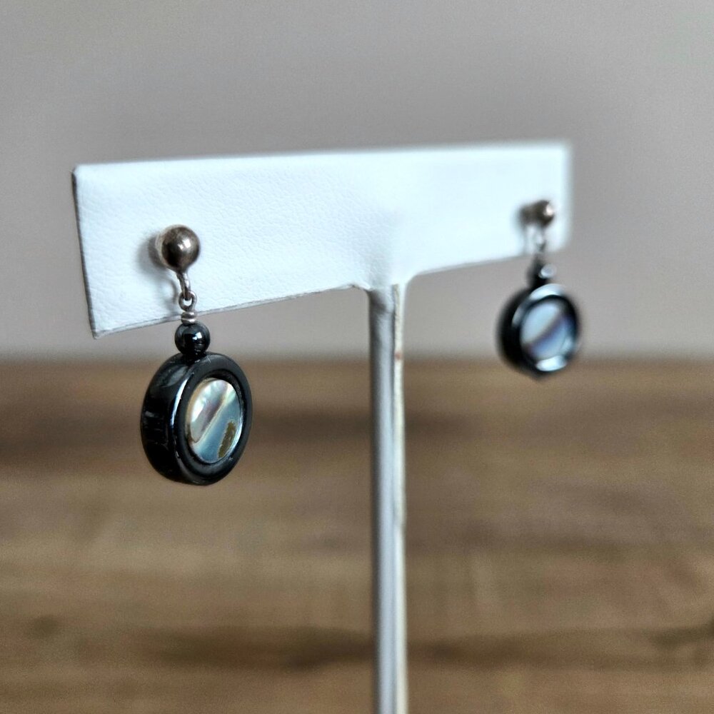 Hand made Hematite and Abalone shell dangling earrings w/silver studs. - Picture 6 of 6